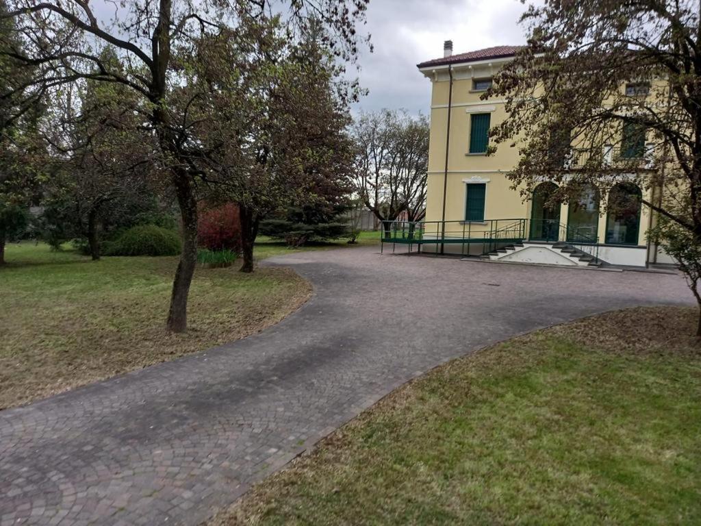 Villa Peonia Parma Esterno foto